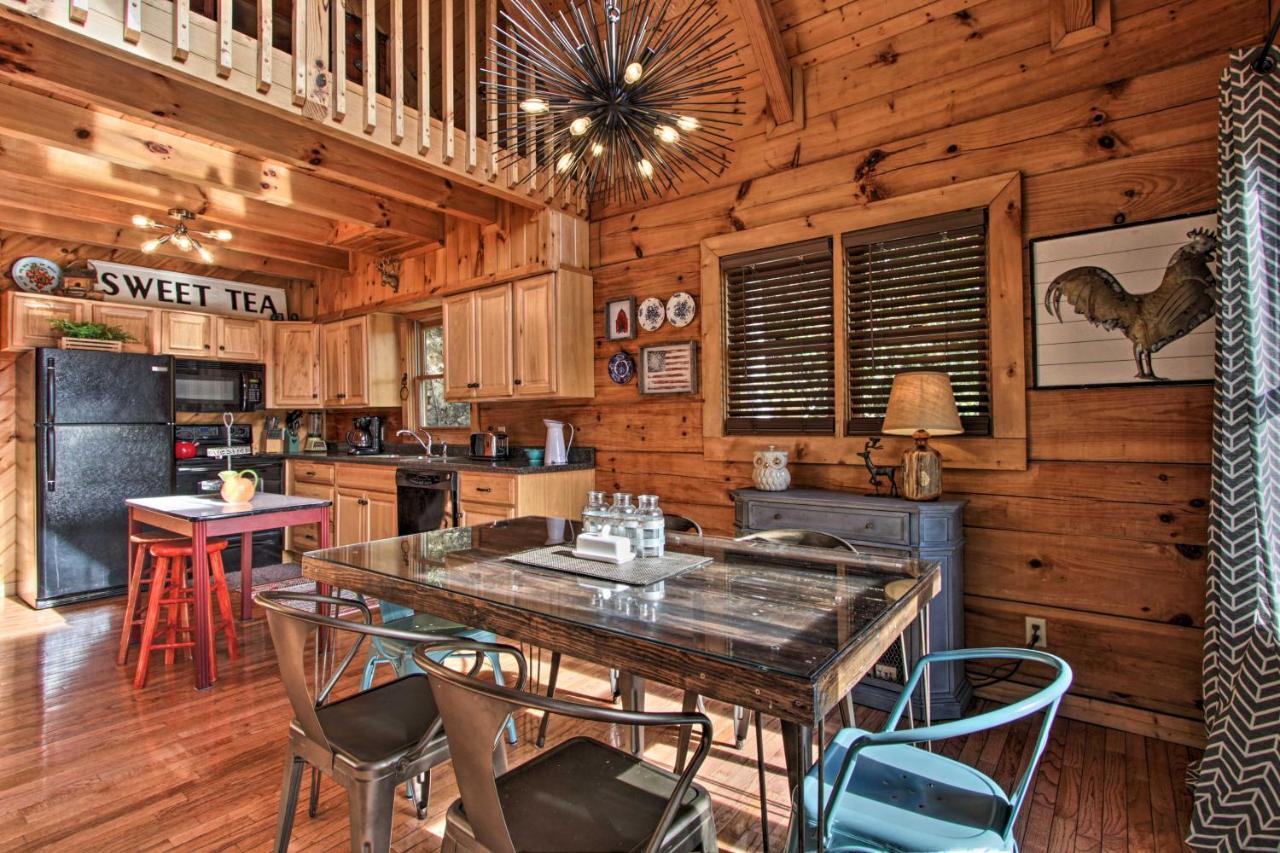 Pigeon Forge Scenic Solitude With Private Hot Tub! エクステリア 写真