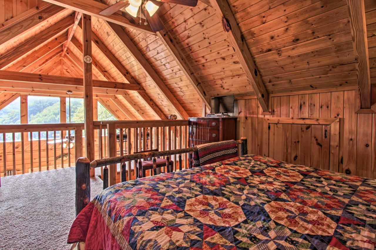 Pigeon Forge Scenic Solitude With Private Hot Tub! エクステリア 写真